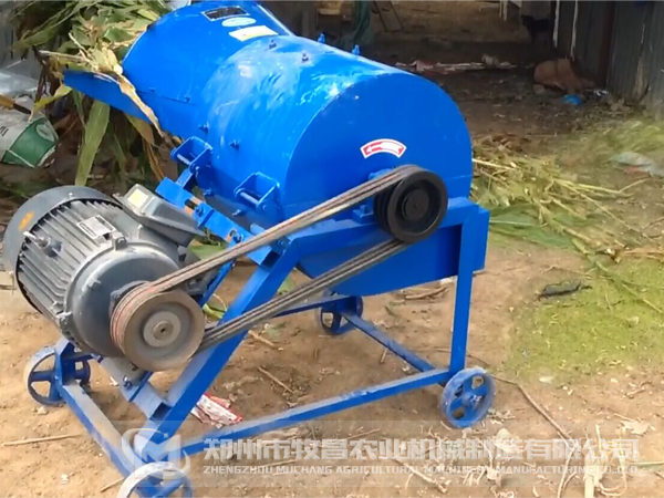 秸稈揉絲機工作圖.jpg